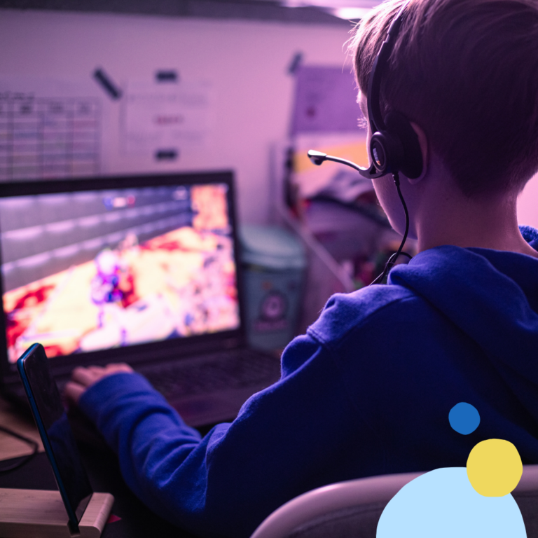 Stark gegen Cybergrooming! – Neues Präventionsprojekt für Grundschulen und Eltern gestartet